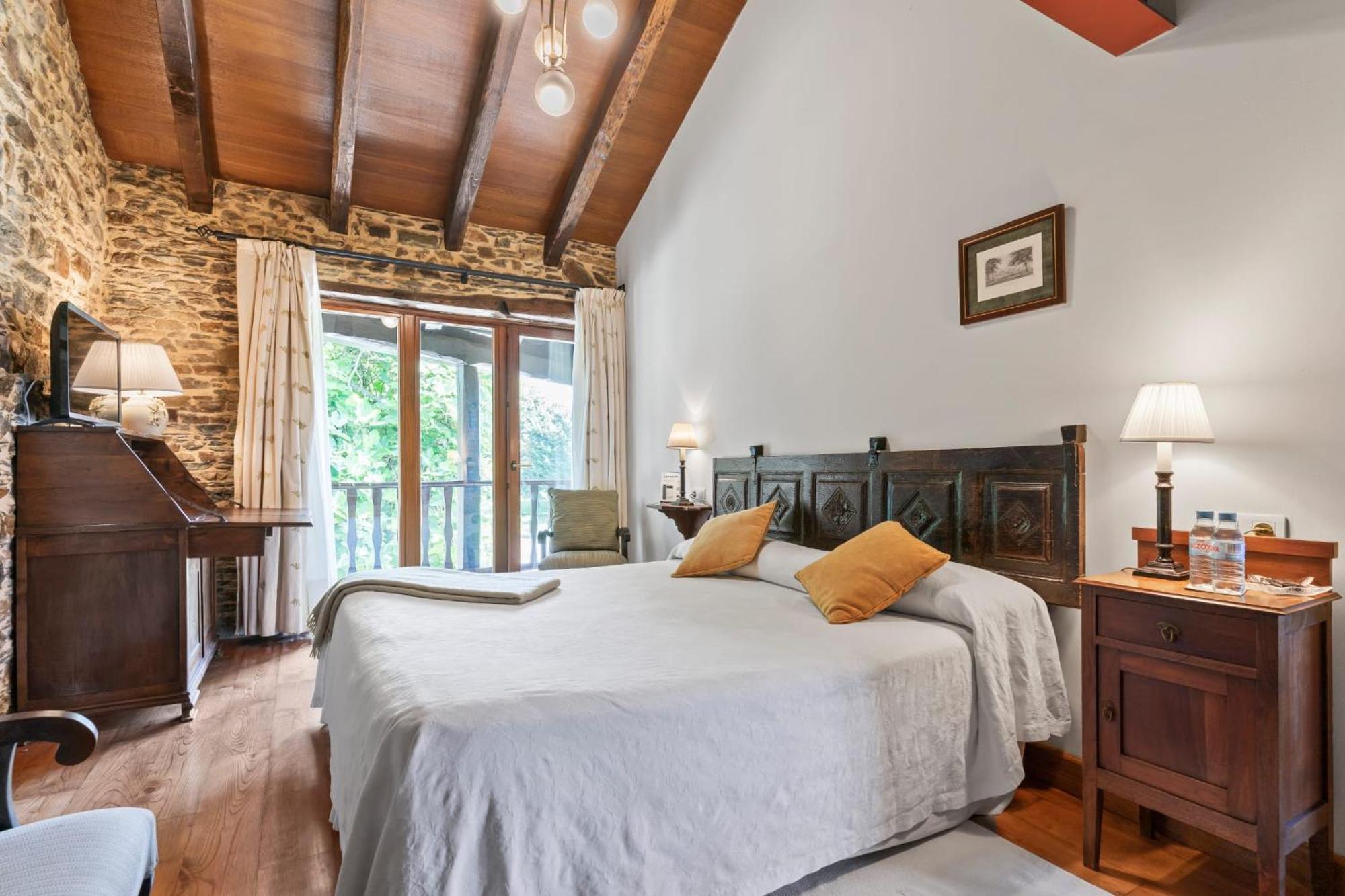 Casa Peleyon Bed and Breakfast Castropol Buitenkant foto