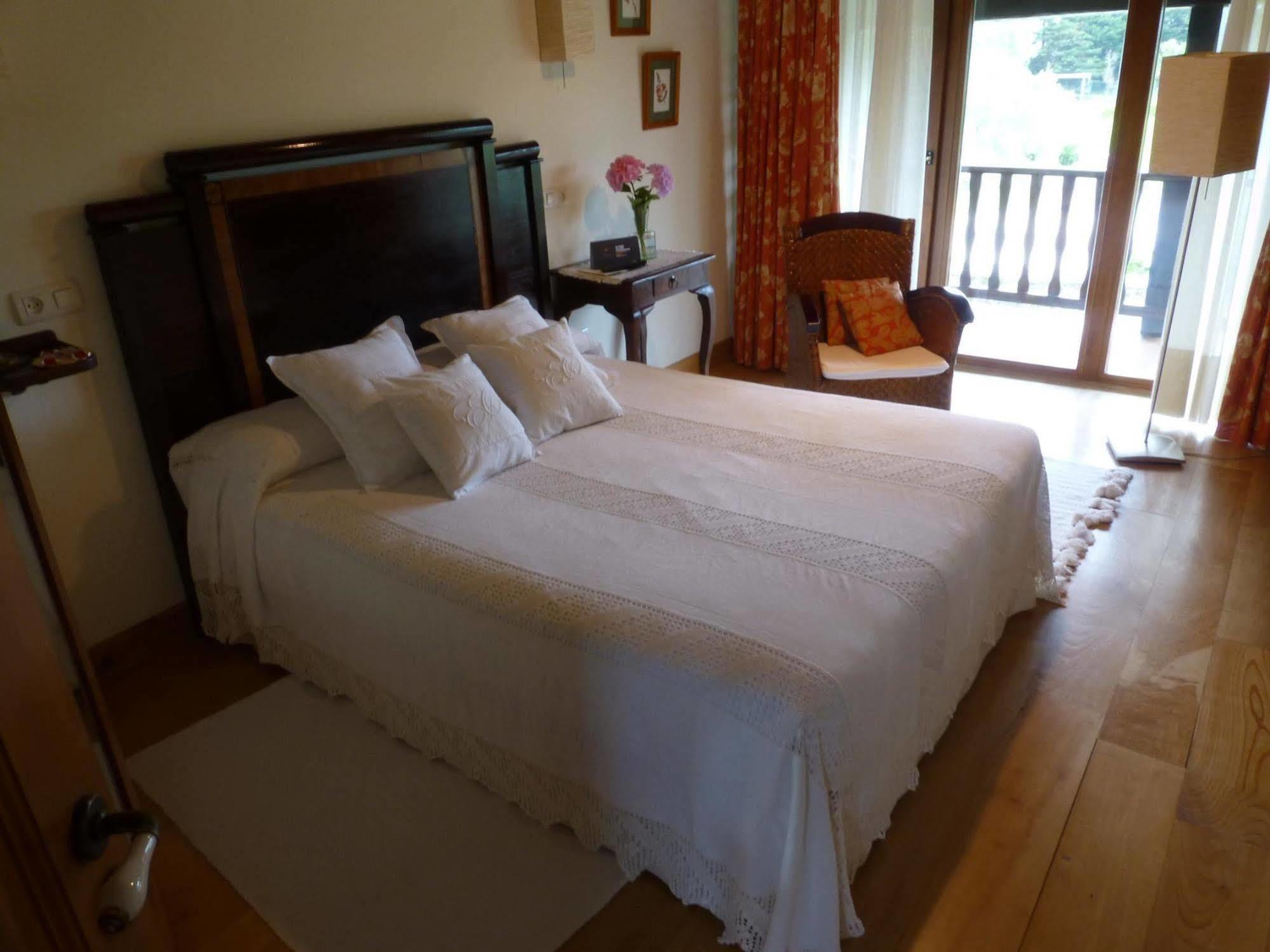 Casa Peleyon Bed and Breakfast Castropol Buitenkant foto